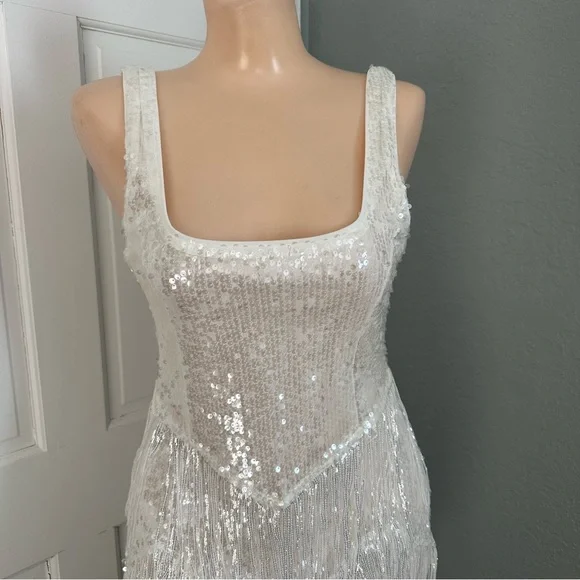 LULU’S LIMELIGHT LOVE SEQUIN FRINGE BODYCON MINI DRESS - Picture 7 of 14